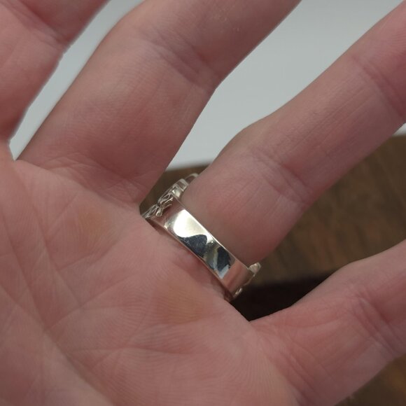 Size 6 Sterling Silver Ornate Pattern Finger Ring A1009 - Picture 4 of 8